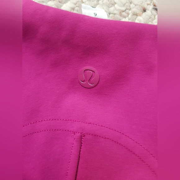 Lululemon Wundertrain bra - Picture 4 of 5